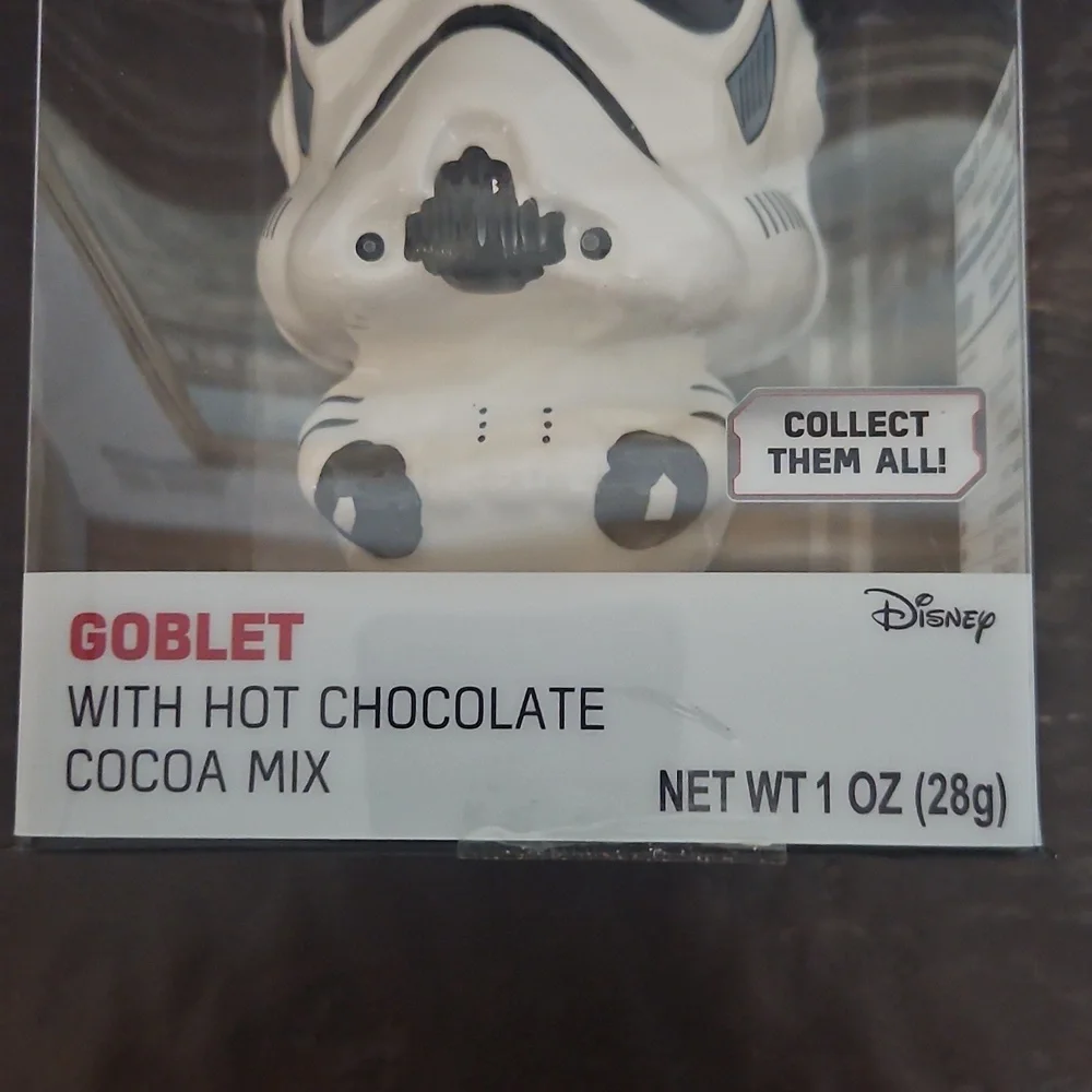 Star Wars Black and White Stormtrooper Goblet - Picture 8 of 11